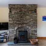 Holiday home 1 Bray Head View *