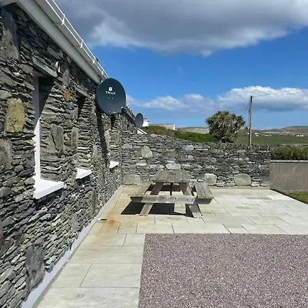 بيت للعطل 1 Bray Head View *